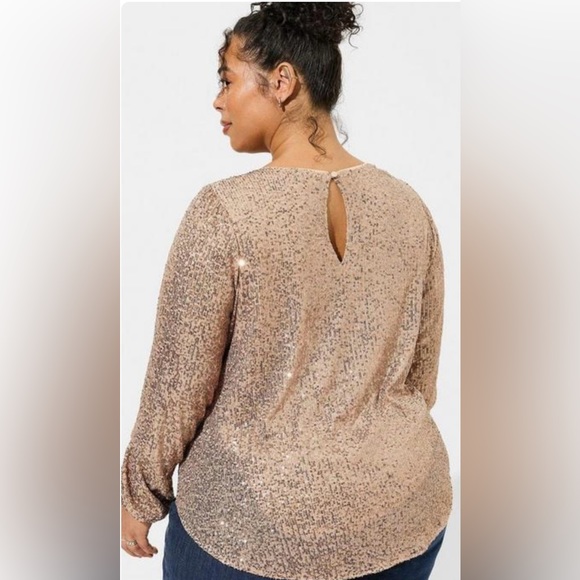 Torrid Sequin Long Sleeve Blouse NWT - Picture 4 of 8